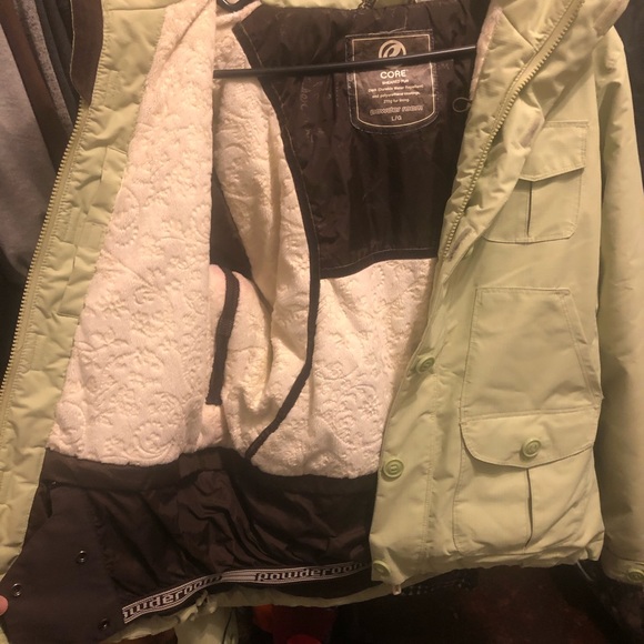 Ski Jacket - Picture 3 of 6